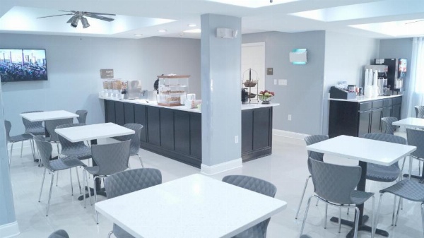 Magnolia Inn and Suites Olive Branch image 5