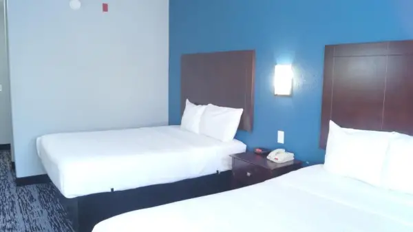 Magnolia Inn and Suites Olive Branch 7