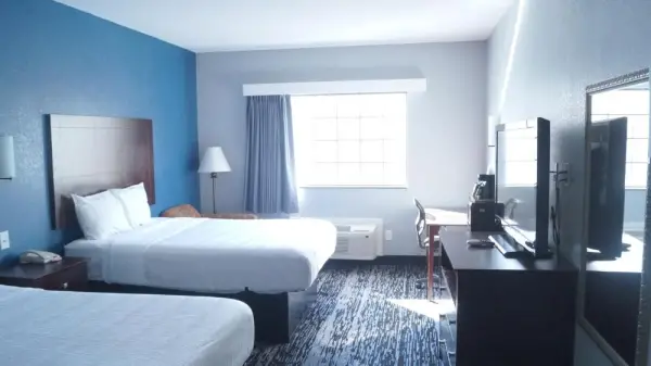 Magnolia Inn and Suites Olive Branch 8